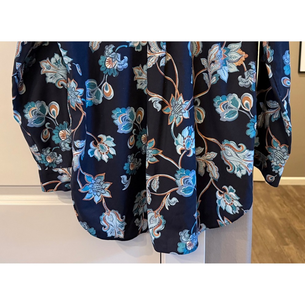 Chico's Black/Blue Floral Collared Button Down Blouse LS Size 1.5 (US 10) Office - Picture 7 of 8